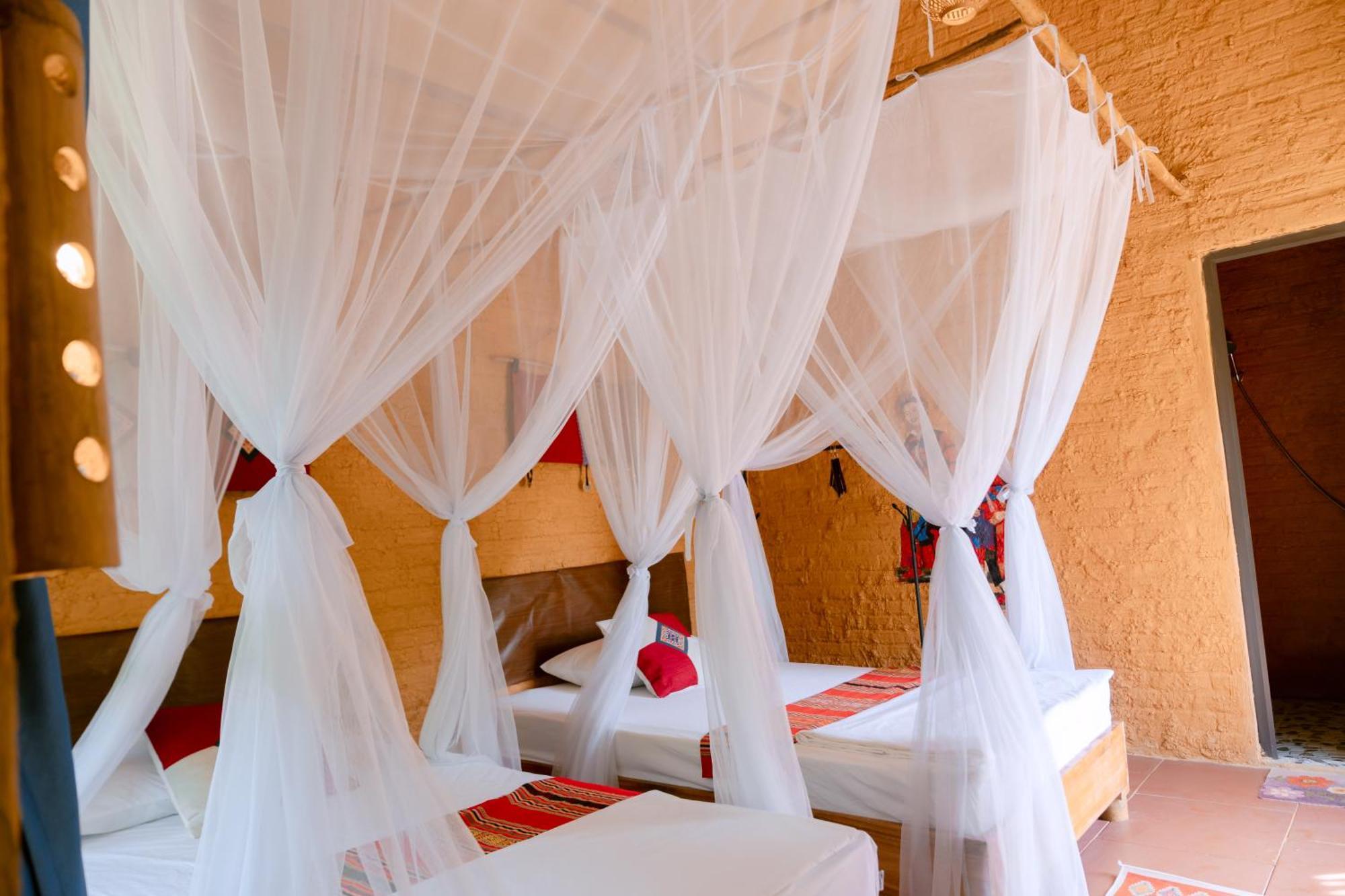Pu Luong Homestay & Tours Huong Ba Thuoc Exterior photo